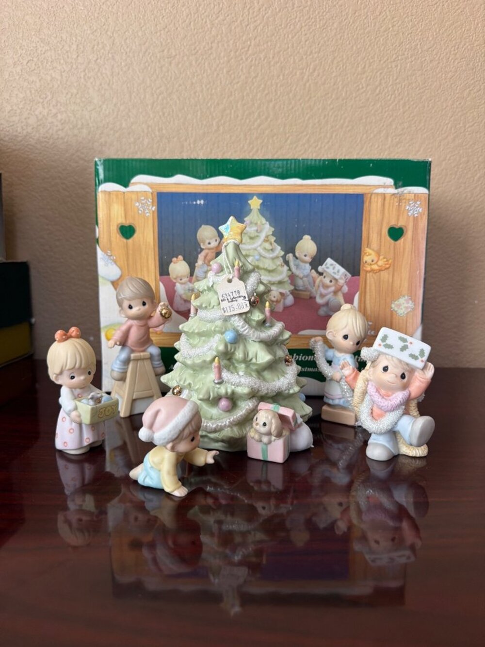 Precious Moments #634778 Old Fashioned Christmas 6 Pc Set 1999 Enesco in Box